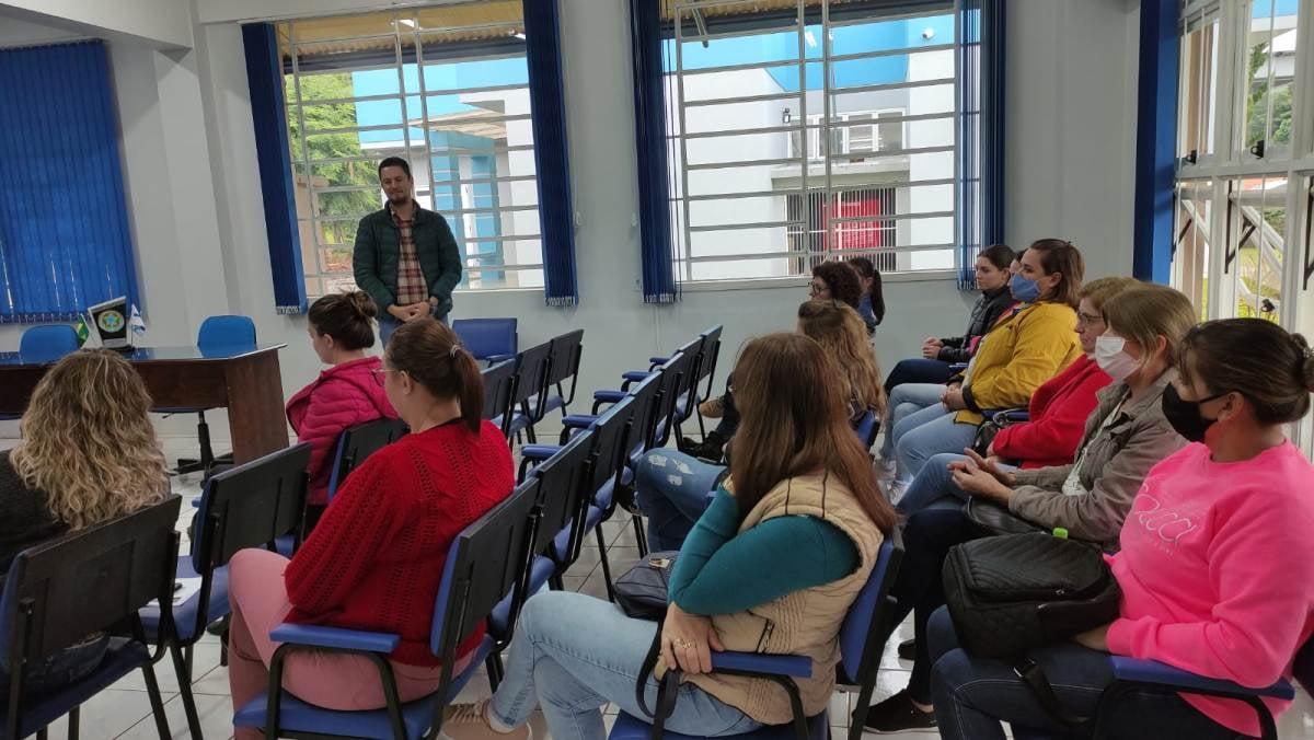 Prefeitura de Barra do Rio Azul repassara reajuste a professores municipais