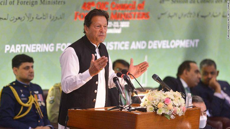 Primeiro ministro Imran Khan dissolve a Assembleia Nacional do Paquistao e convoca novas eleicoes