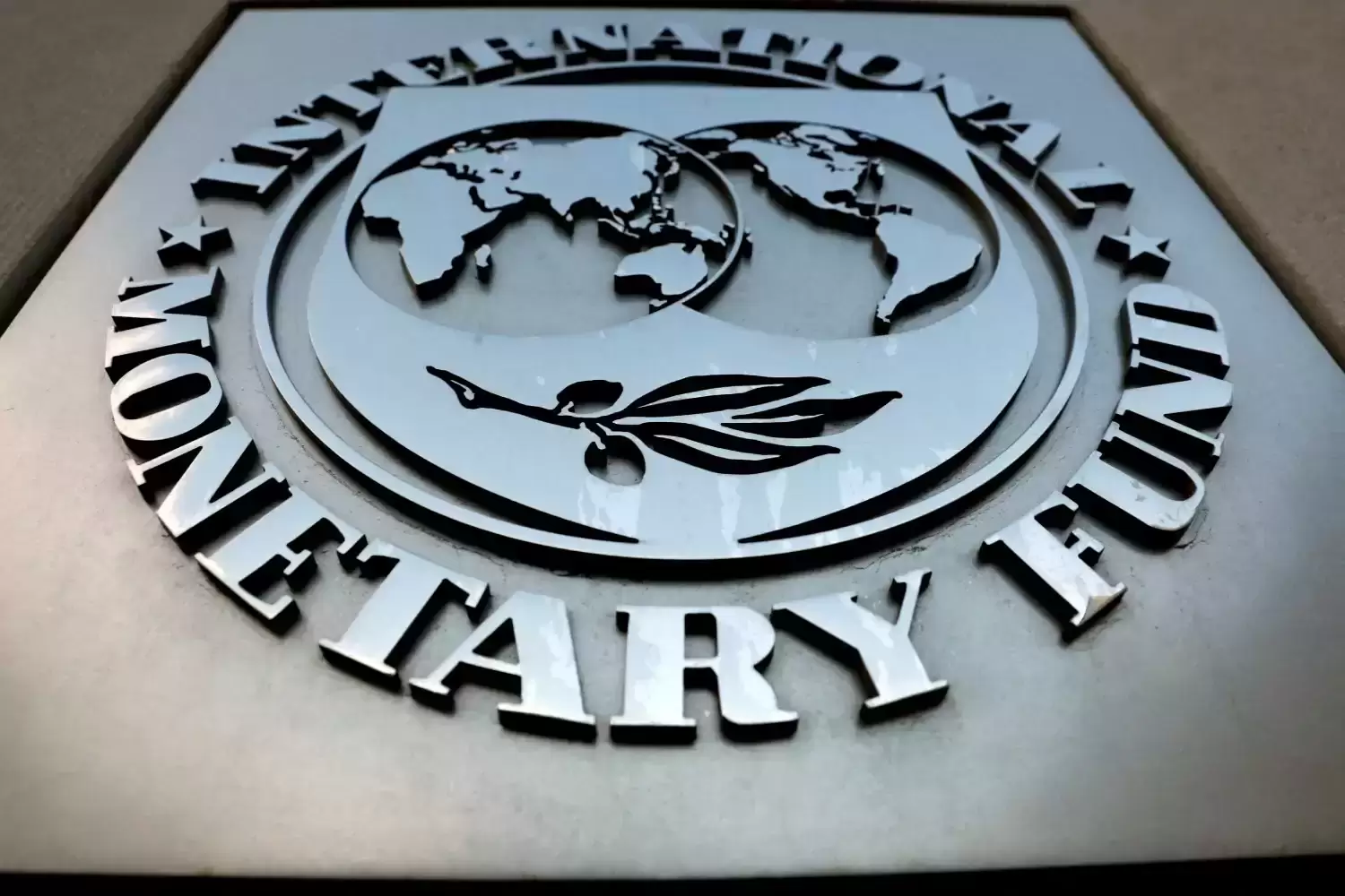 FMI aprova nova linha de credito flexivel de US 98 bilhoes para Colombia