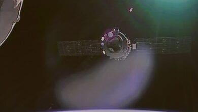 13 de junho de 2013 nave espacial chinesa atraca com laboratorio espacial