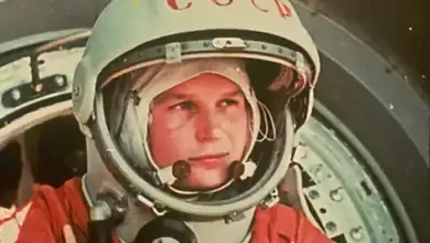 16 de junho de 1963 Valentina Tereshkova se torna a primeira mulher no espaco