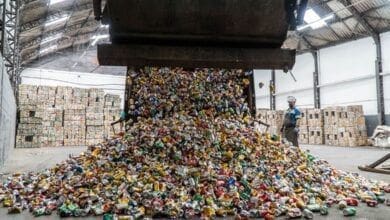 Indice de reciclagem no Brasil e de apenas 4 diz Abrelpe