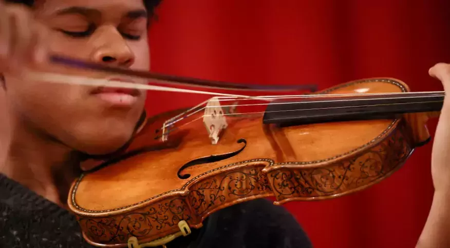 Raro violino Stradivarius pode atingir US 52 milhoes em leilao