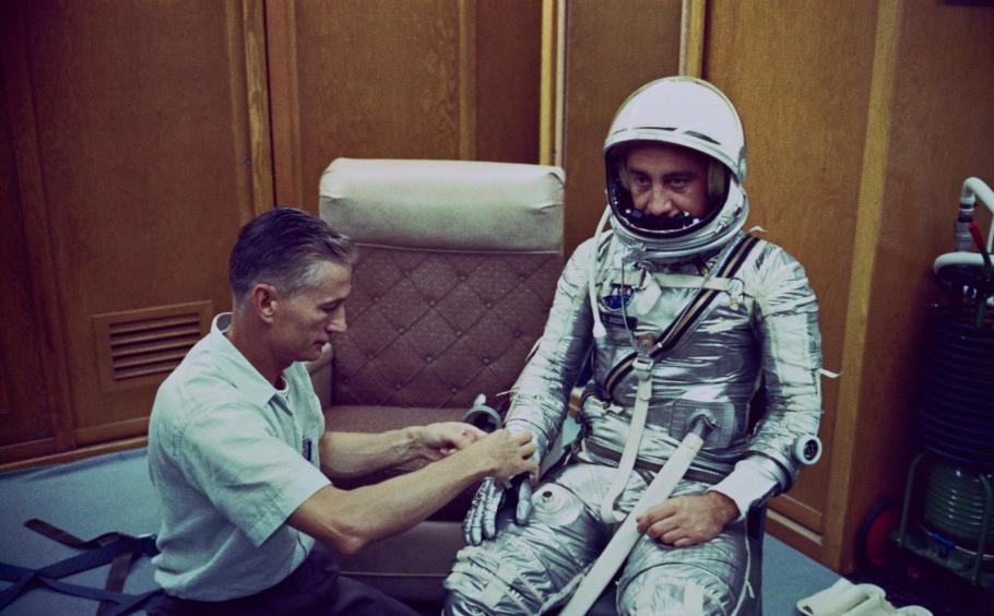 21 de julho de 1961 Gus Grissom se torna o 2o americano no espaco