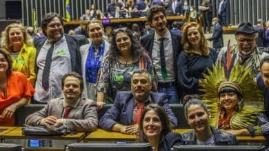 Congresso derruba vetos de Bolsonaro a fomento a cultura