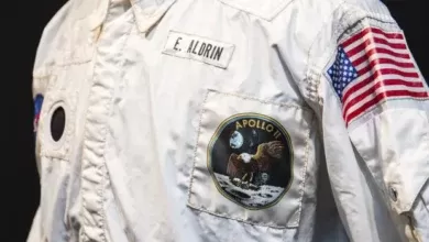 Jaqueta usada por Buzz Aldrin 2° homem a pisar na Lua e vendida por R 146 milhoes