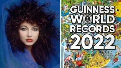 Kate Bush quebra 3 recordes no Guinness World Records com Running Up That Hill