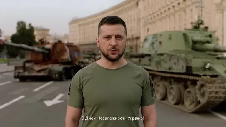 Em dia da independencia Zelensky diz que Ucrania nunca desistira de liberdade
