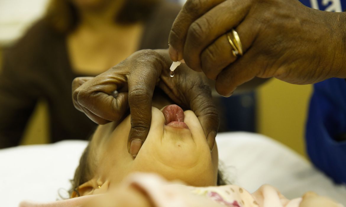 Ministerio da Saude lanca Campanha Nacional de Vacinacao