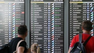 Russos correm para deixar o pais e lotam voos