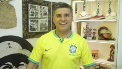 Del Feliz lanca novo clipe com a participacao de Zagallo em alusao a Copa do Mundo