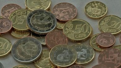Croacia adota o euro como moeda
