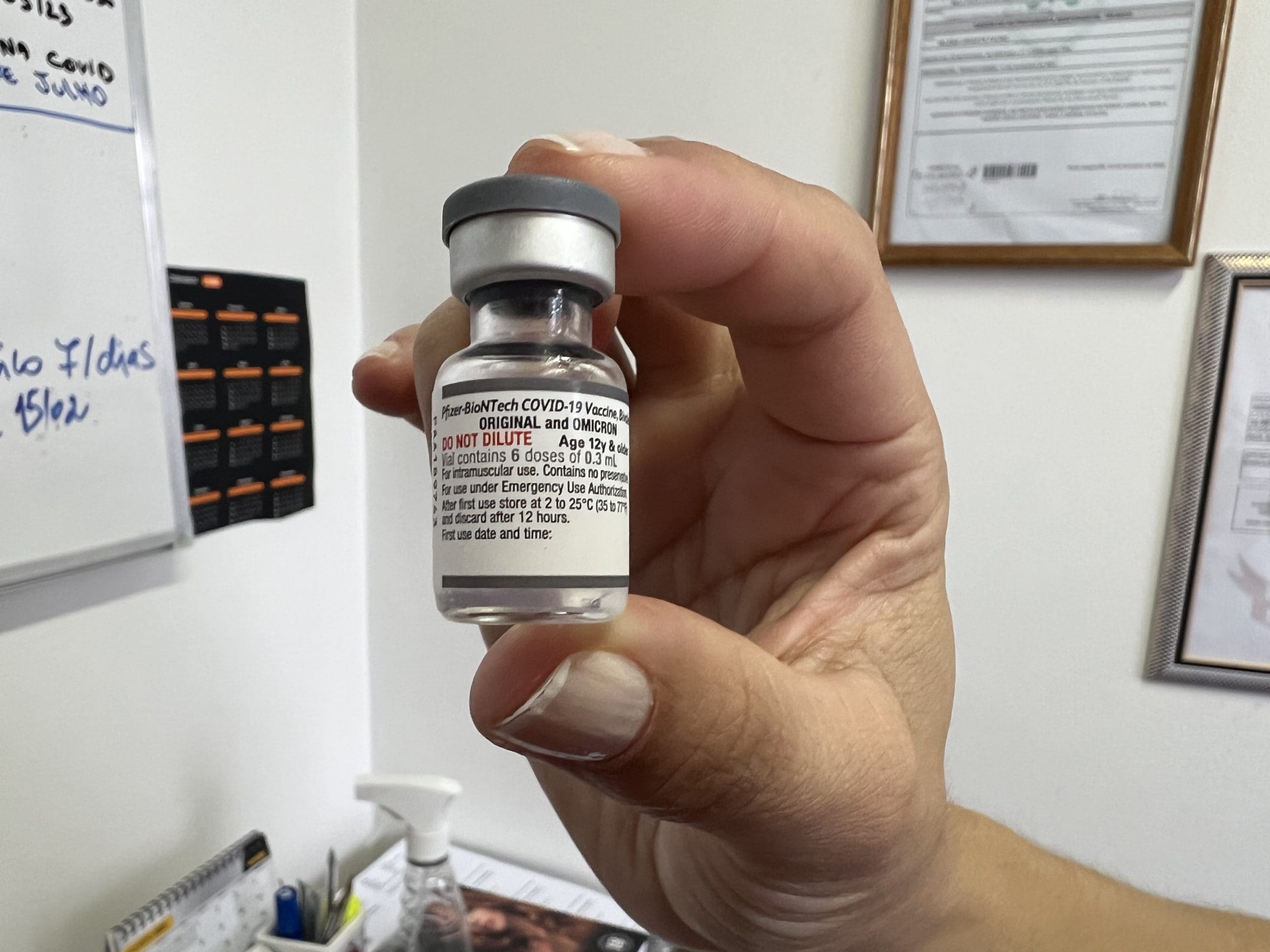 Erechim comeca a aplicar vacina bivalente contra covid para pessoas acima de 70 anos scaled