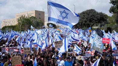 Israel adia reforma do Judiciario em meio a protestos