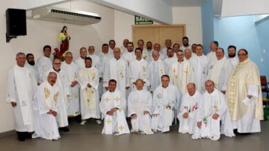 Bispo e padres da Diocese de Erexim vivem retiro anual e celebram Dia do Padre