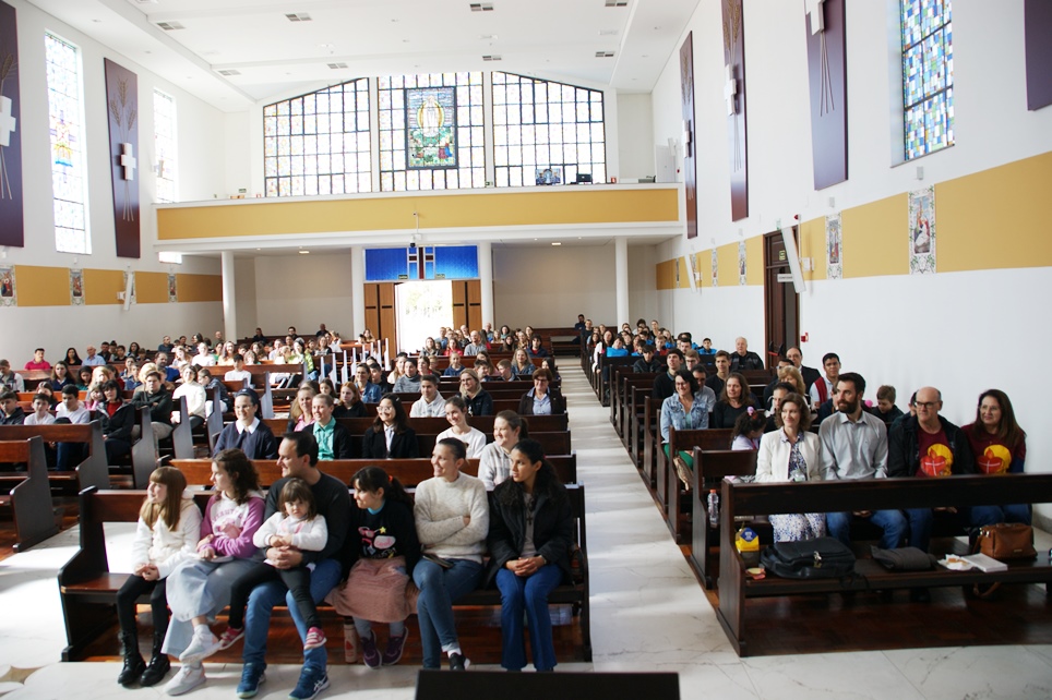 Romaria Vocacional no Santuario Diocesano N Sra de Fatima de Erexim com expressivo numero de participantes
