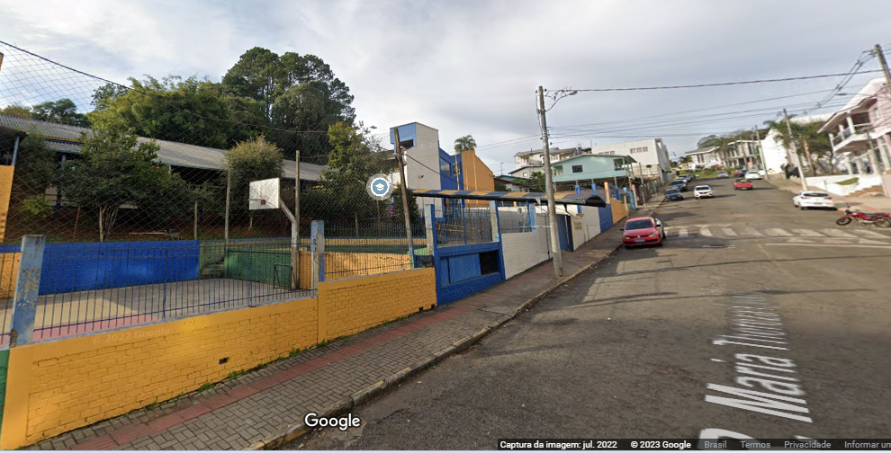 Vereador Andre Jucoski requer do Executivo a construcao de faixa elevada em frente a Escola Joao Caruso
