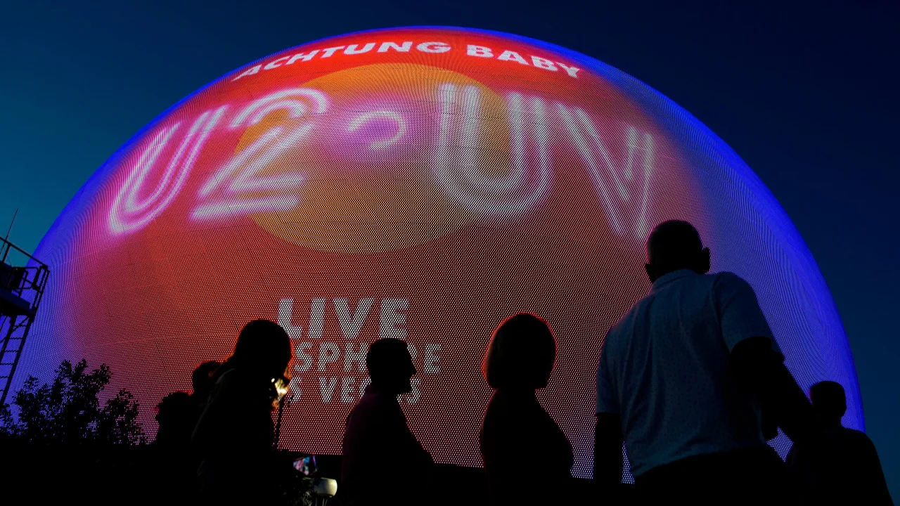 SHOW HISTÓRICO! U2 inaugura THE SPHERE: maior telão LED do mundo e