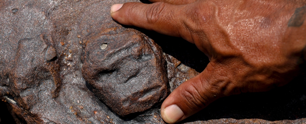 Rostos humanos antigos com 2000 anos aparecem na Amazonia devido a seca