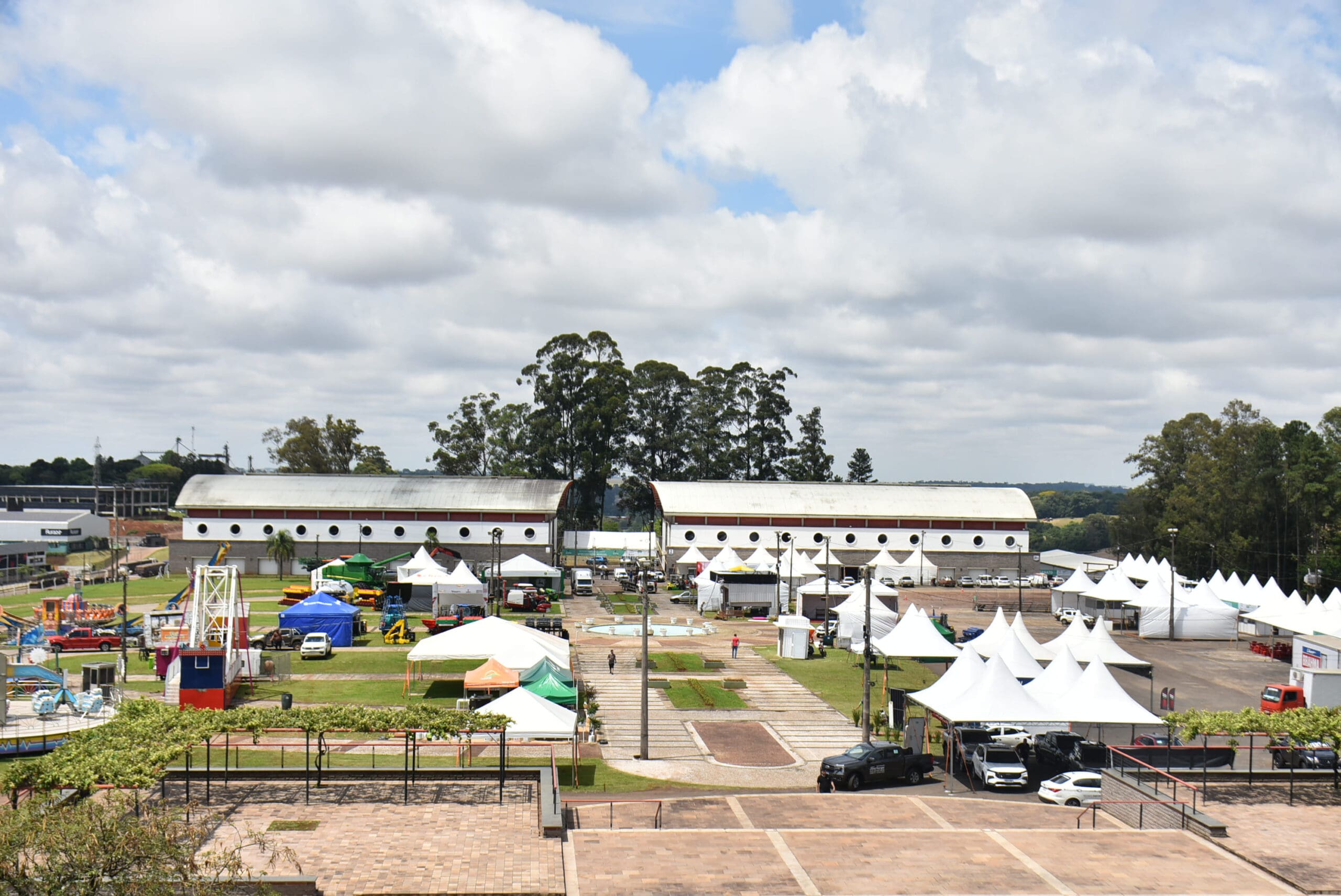 Expo Erechim 2023 inicia nesta quinta feira 2 no Parque da ACCIE scaled